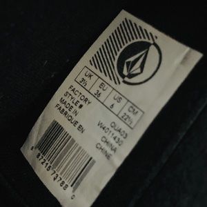 Volcom Shoes - VOLCOM black & gold flats Volcom Shoes - VOLCOM black & gold flats